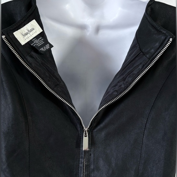 NEIMAN MARCUS Black Leather Peplum Top Back Zipper Size Small - Picture 5 of 7